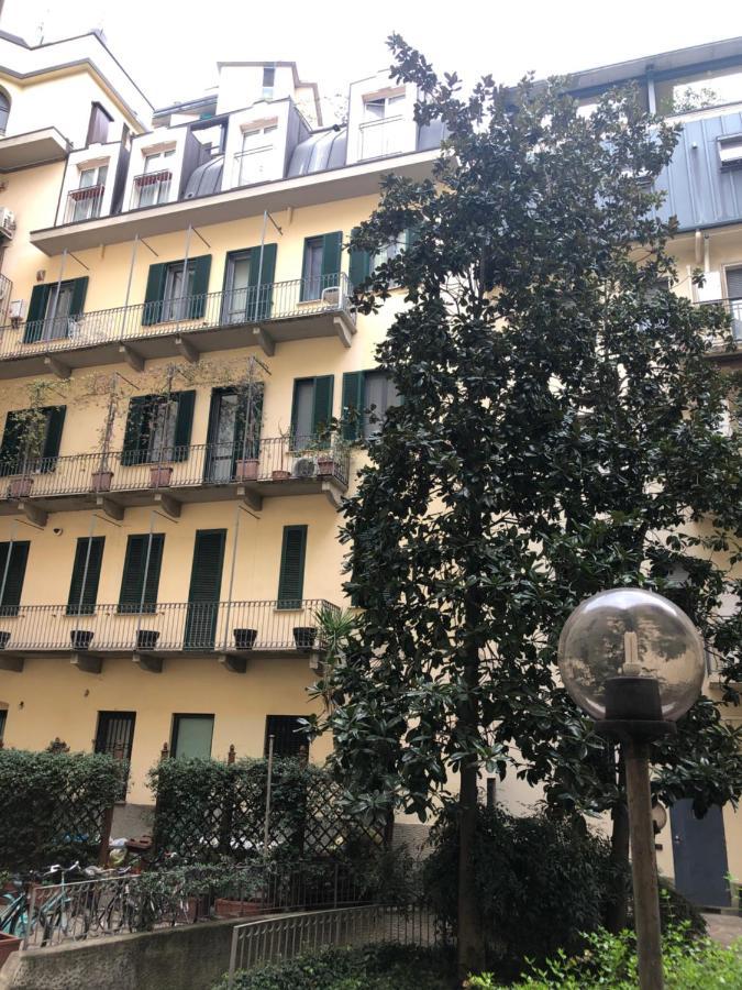 Elegante Stanza Nel Cuore Di Porta Venezia A Milano Exterior photo